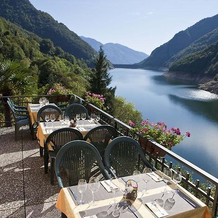 Hotel Al Lago ヴォゴルノ エクステリア 写真