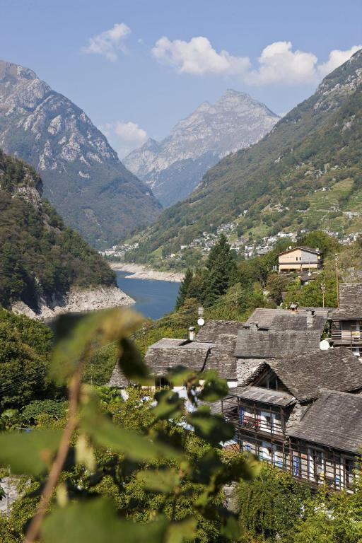 Hotel Al Lago ヴォゴルノ エクステリア 写真